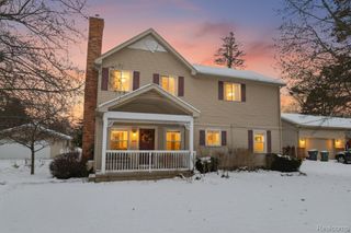 863 Sylvanwood Drive, Troy, MI 48085