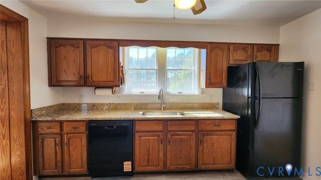 9310 E View Ln, Providence Forge, VA 23140
