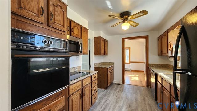 9310 E View Ln, Providence Forge, VA 23140