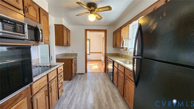 9310 E View Ln, Providence Forge, VA 23140