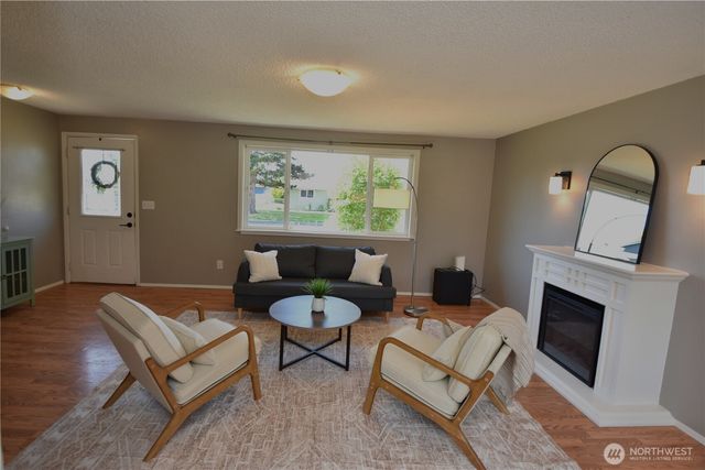 1014 S 21st Street, Mount Vernon, WA 98274