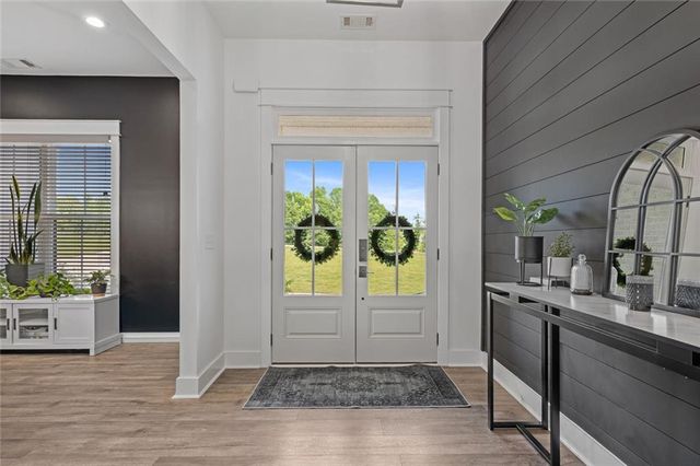 449 Hollingshed Road, Dallas, GA 30132