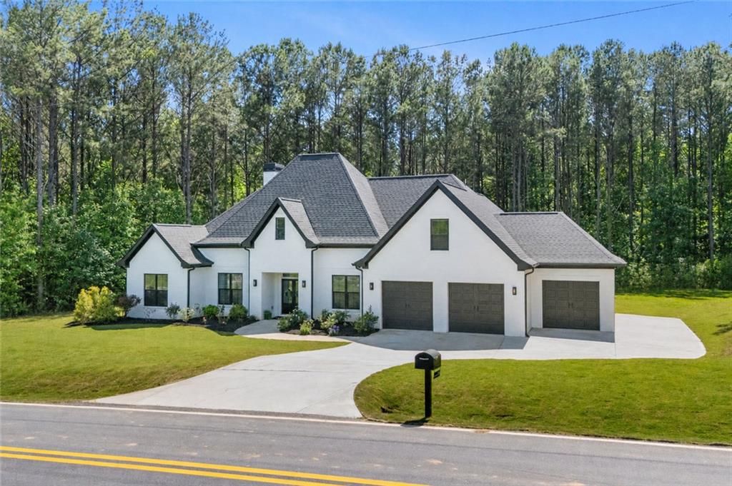 449 Hollingshed Road, Dallas, GA 30132