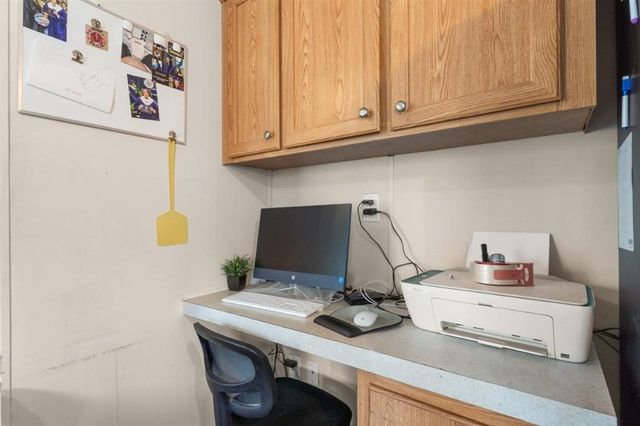 568 Parkwood Drive, Lake Charles, LA 70611