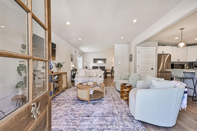 1615 Avenue L, Galveston, TX 77550