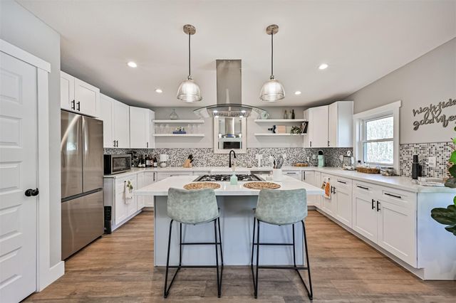 1615 Avenue L, Galveston, TX 77550