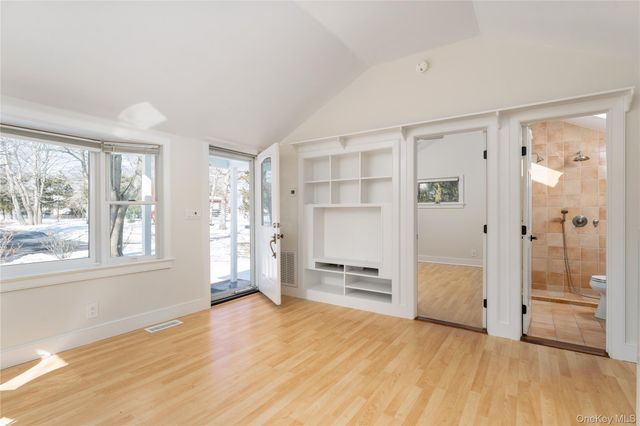 5 Sherman Avenue, Hampton Bays, NY 11946