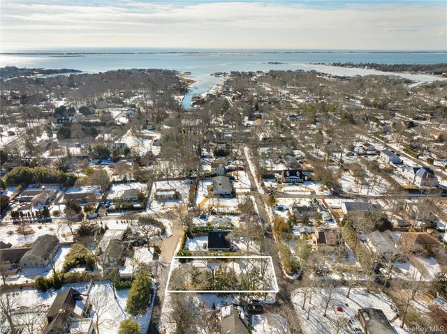 5 Sherman Avenue, Hampton Bays, NY 11946