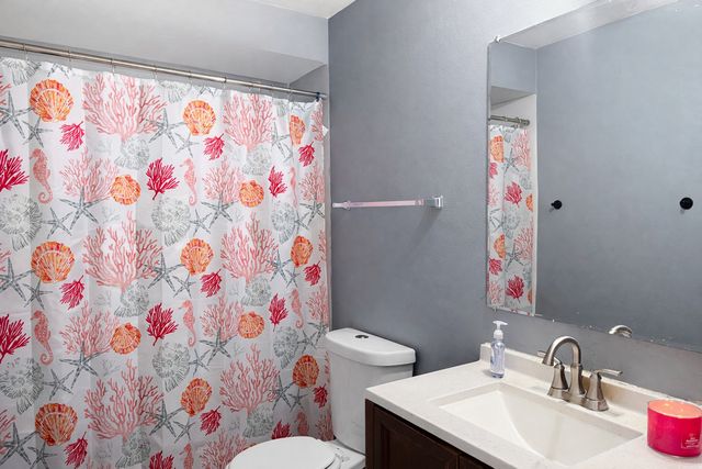 1377 Greenbay Avenue, Calumet City, IL 60409