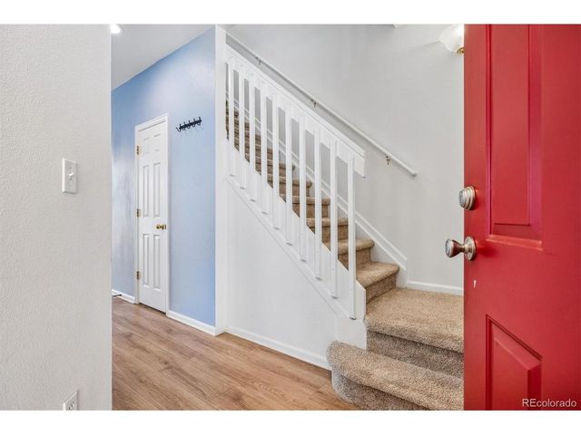 9126 W Phillips Dr, Littleton, CO 80128