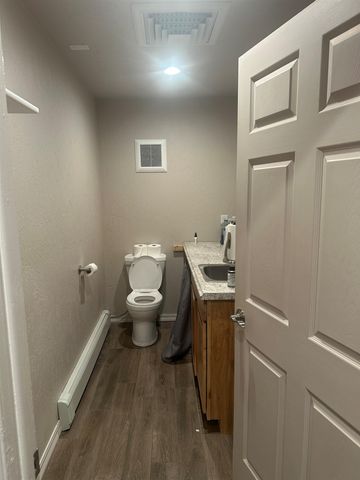 216 North Avenue 1-11 And Carwash, Grand Junction, CO 81501