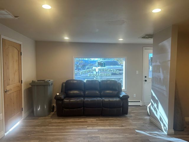 216 North Avenue 1-11 And Carwash, Grand Junction, CO 81501