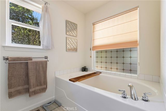 1035 Penelope Court, Lakeport, CA 95453