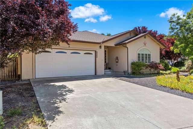 1035 Penelope Court, Lakeport, CA 95453