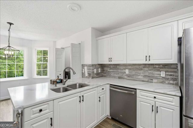 923 Whitby Drive, Douglasville, GA 30134
