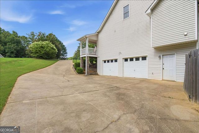 923 Whitby Drive, Douglasville, GA 30134