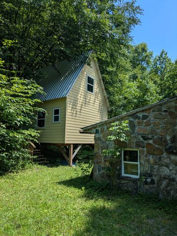 1249 Trackrock Gap Road, Blairsville, GA 30512