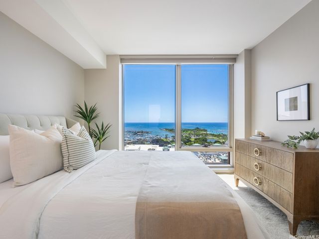 1555 Kapiolani Boulevard 2002, Honolulu, HI 96814