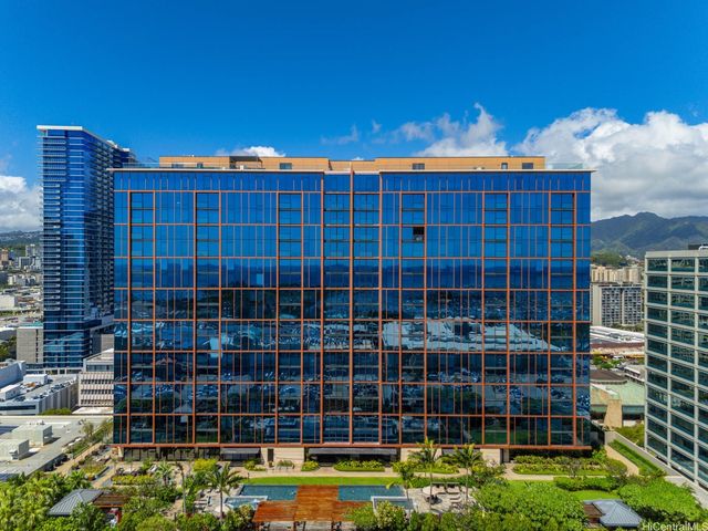 1555 Kapiolani Boulevard 2002, Honolulu, HI 96814