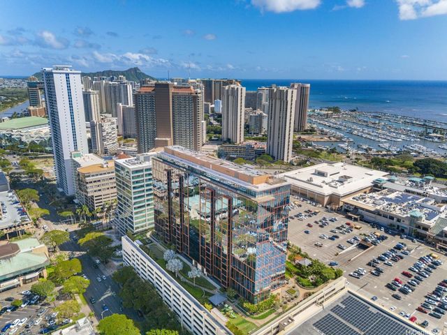 1555 Kapiolani Boulevard 2002, Honolulu, HI 96814
