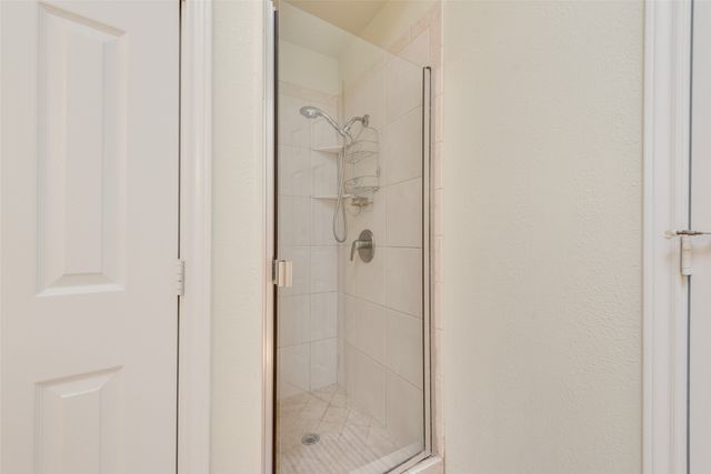 17113 Upper Bay Road, Addison, TX 75001