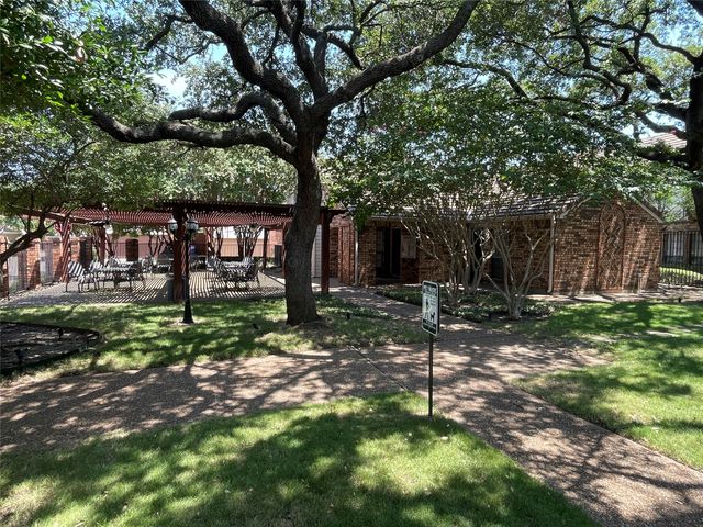 17113 Upper Bay Road, Addison, TX 75001