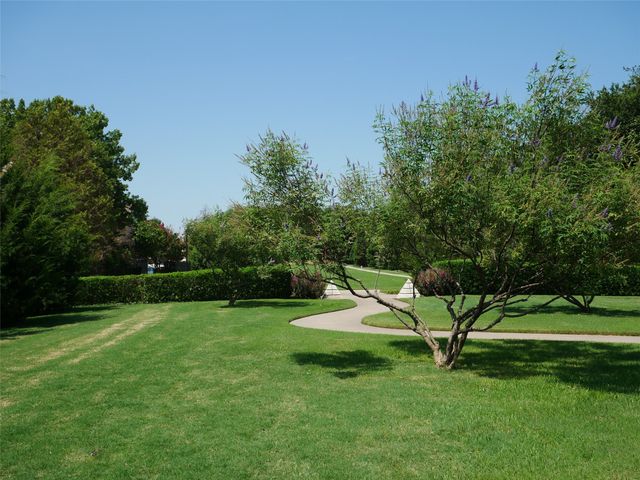 17113 Upper Bay Road, Addison, TX 75001