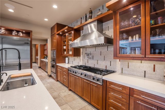 6755 Agave Azul Court, Las Vegas, NV 89120