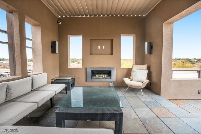 6755 Agave Azul Court, Las Vegas, NV 89120