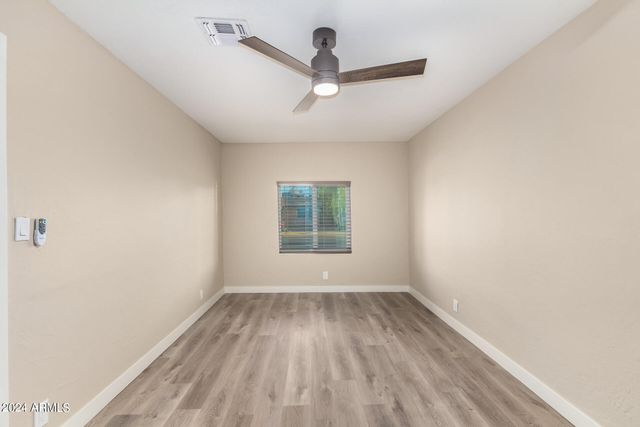 1602 W ROCKWOOD Drive, Phoenix, AZ 85027