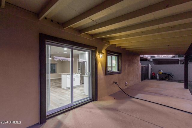 1602 W ROCKWOOD Drive, Phoenix, AZ 85027