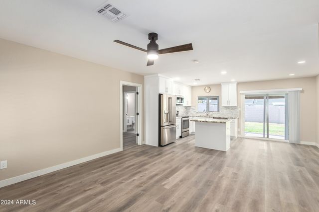 1602 W ROCKWOOD Drive, Phoenix, AZ 85027