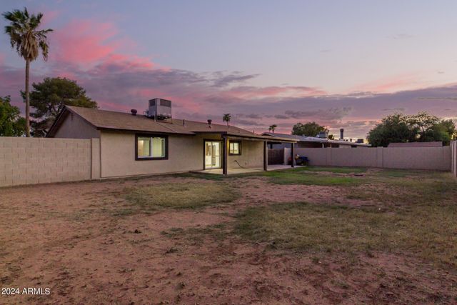 1602 W ROCKWOOD Drive, Phoenix, AZ 85027