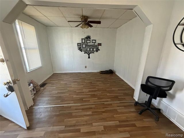 124 Le Roy Street, River Rouge, MI 48218