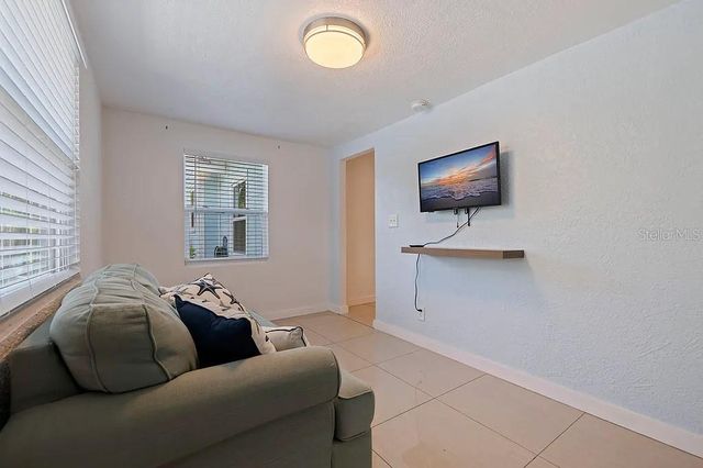 4801 14TH AVENUE S, St Petersburg, FL 33711