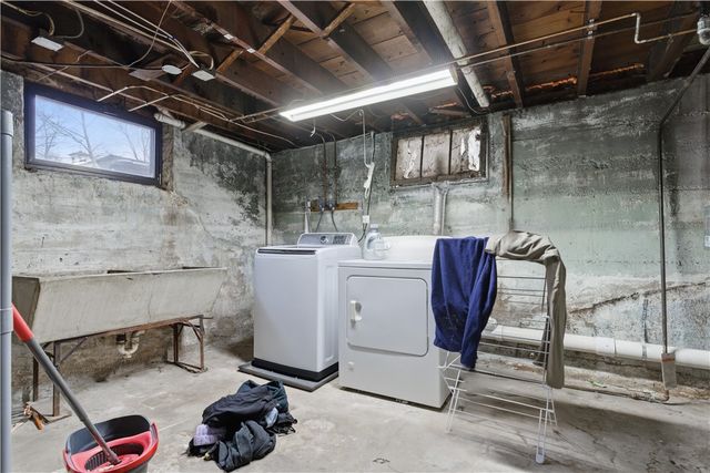 44 Holburn Avenue, Cranston, RI 02910