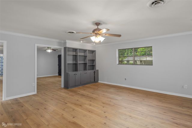 9403 Wardlow Street, Shreveport, LA 71106