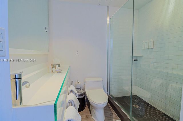 1100 West Ave 1617, Miami Beach, FL 33139