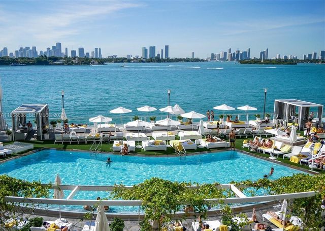 1100 West Ave 1617, Miami Beach, FL 33139