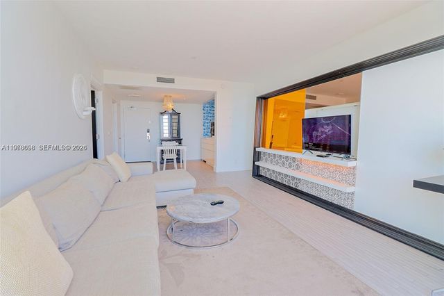 1100 West Ave 1617, Miami Beach, FL 33139