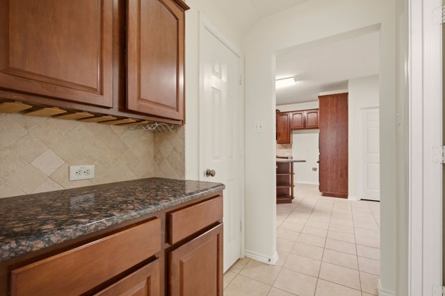 2404 Frosted Green Lane, Plano, TX 75025