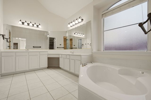 2404 Frosted Green Lane, Plano, TX 75025