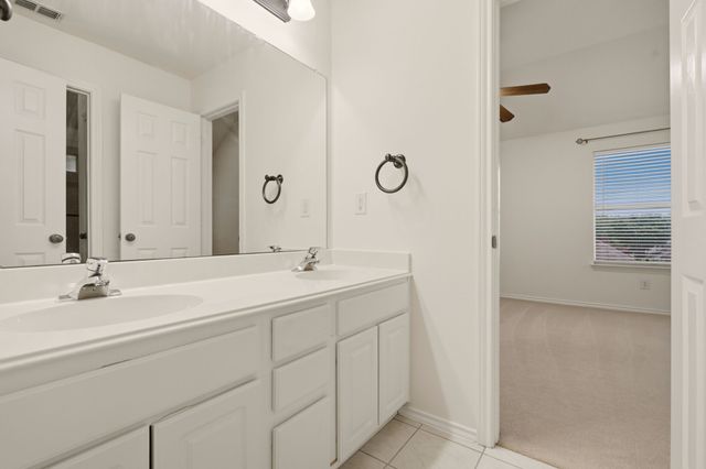 2404 Frosted Green Lane, Plano, TX 75025