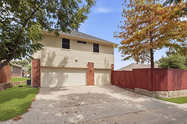 2404 Frosted Green Lane, Plano, TX 75025