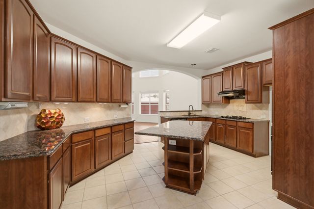 2404 Frosted Green Lane, Plano, TX 75025
