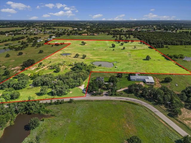 1330 Midway Drive, Springtown, TX 76082