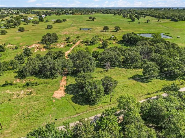 1330 Midway Drive, Springtown, TX 76082