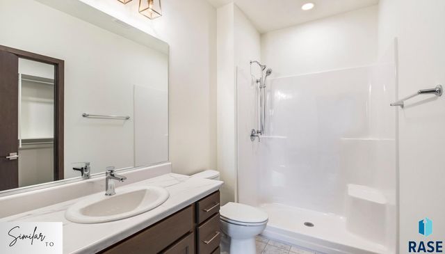 5705 W Cushman St Street, Sioux Falls, SD 57107