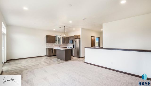 5705 W Cushman St Street, Sioux Falls, SD 57107