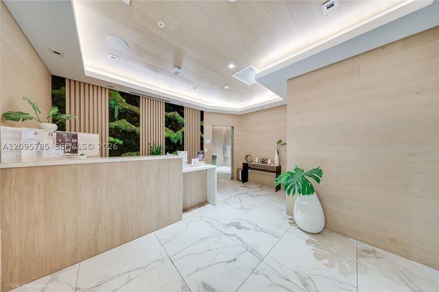 90 SW 3rd St PH-10, Miami, FL 33130